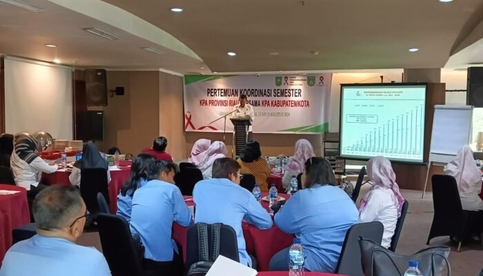 Bahas Penanggulangan AIDS, KPA Provinsi Riau Selenggarakan Pertemuan Semester bersama KPA Kabupaten Kota