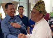 Sambut PJ Gubri di Bandara SSQ, Indra Pomi : Selamat Datang di Bumi Lancang Kuning dan Selamat Bertugas Pak Rahman Hadi