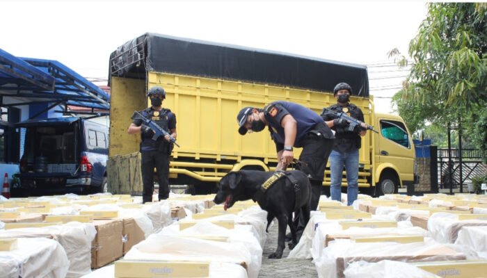 Bea Cukai Riau Amankan 17,64 Juta Batang Rokok Ilegal Periode Juli Sampai Akhir Agustus 2024