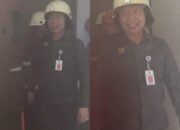 Masih Dipenuhi Asap Bekas Kebakaran, Sekdako Pekanbaru Indra Pomi Masuk dan Tinjau Langsung Gedung B9 Usai Terbakar