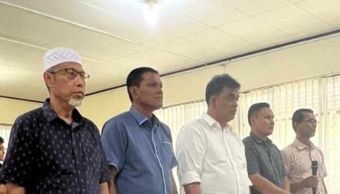 Diduga Muslim Main Mata Dengan Kasi Pidsus Kejari Kuantan Singingi Terkait Kasus Tiga Pilar BENARKAH?