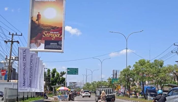 Pengusaha Periklanan di Pekanbaru Dihimbau Urus Izin PBG Sebelum Mendirikan Tiang
