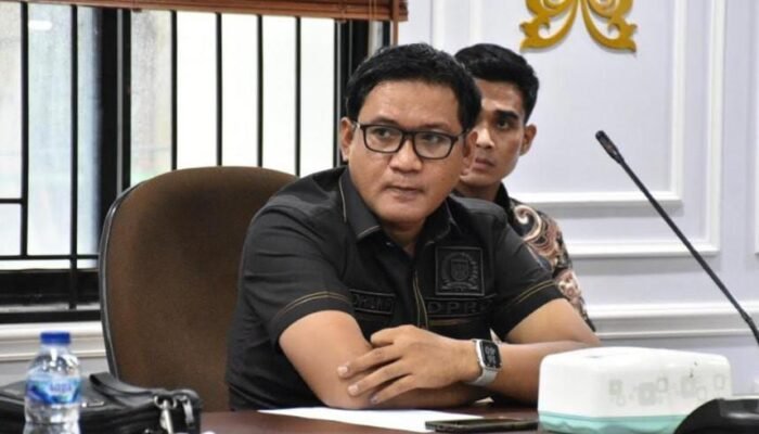 Anggota Komisi I DPRD Pekanbaru, Aidil Putra Soroti Penerimaan THL di DLHK Tahun 2025