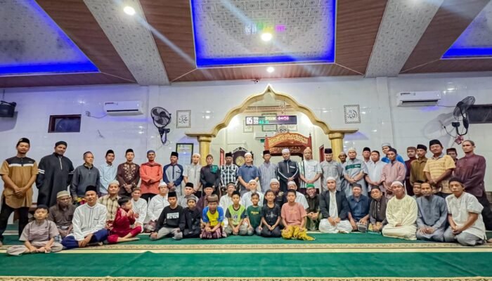 Walikota Dumai H. Paisal Awali Safari Subuh Ramadhan 1446 H di Mesjid Al Mukarromah Bumi Ayu