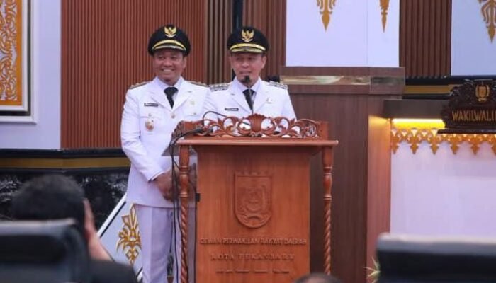 Gelar Rapat Paripurna, Walikota dan Wakil Walikota Pekanbaru Sampaikan Pidato Perdana di Paripurna DPRD