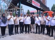 Pj Sekdako Pekanbaru Pimpin Pengambilalihan Empat Unit JPO