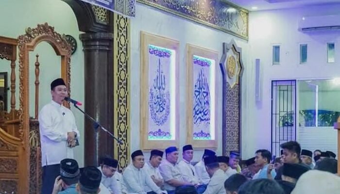 Wawako Pekanbaru Safari Ramadhan di Tangkerang Labuai, Disambut Hangat Jamaah
