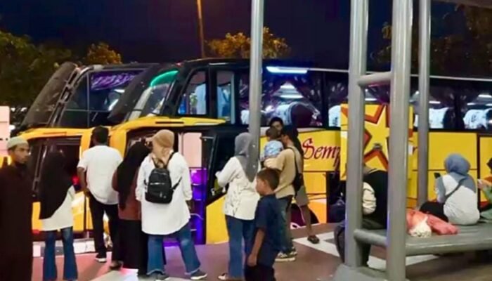 Terminal Payung Sekaki Mulai di Padati Pemudik, Tujuan Jawa dan Sumut Membludak