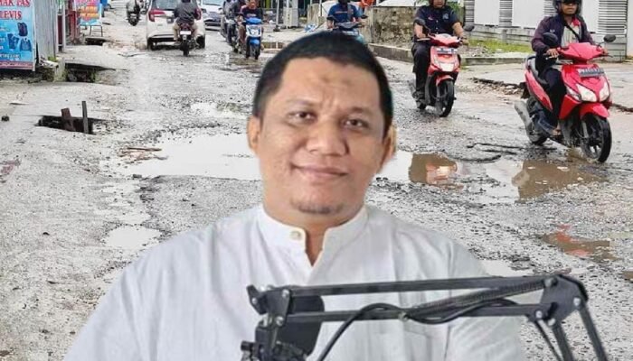 Kondisi Jalanan Pekanbaru, dr. Andree : Kota Rusak Tanpa Solusi yang Bijak