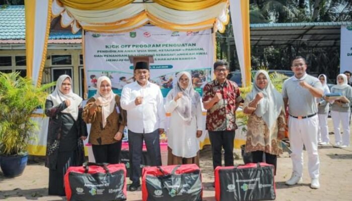 Dumai Menuju Generasi Emas : Kick Off Program PAUD, Ketahanan Pangan dan Penanganan Stunting Resmi Dimulai