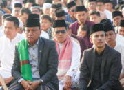 Bupati Suhardiman Amby Salat Iduladha di Lapangan Limuno, Total Hewan Kurban di Kuansing Capai 3.880 Ekor