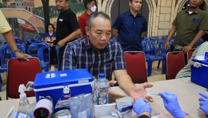 Pemko Pekanbaru Apresiasi Aksi Donor Darah di HUT Ke-50 Tahun BKGR