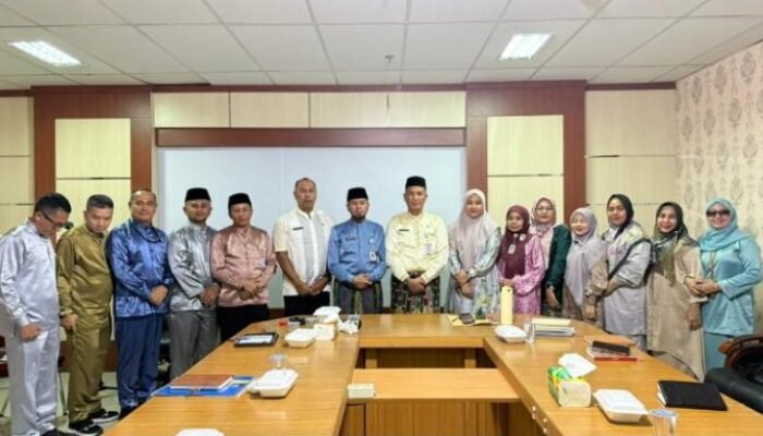 Gebrakan Baru Pendidikan Pekanbaru: Dr. Alek Kurniawan Emban Amanah Plt Kadisdik, Tancap Gas Benahi Infrastruktur