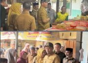 Cek Ketersediaan Bahan Pokok Jelang Idul Adha, Kadisperindag Pekanbaru Dampingi Walikota ke Pasar Dupa